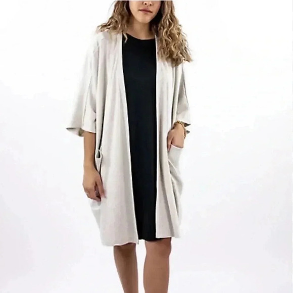 Women's Bamboo/cotton Blanket Cardigan

null - Picture 1 of 11